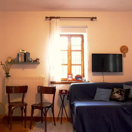 πέτρινο παραδοσιακό σπίτι 