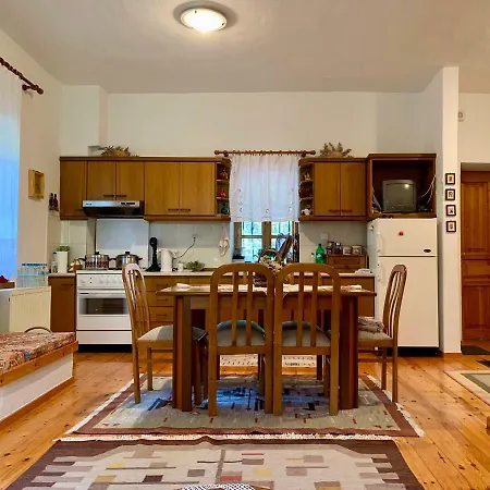 Prázdninový dům πέτρινο παραδοσιακό σπίτι 